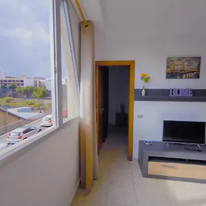 https://la-proa-santa-cruz-1.in-canary-islands.com